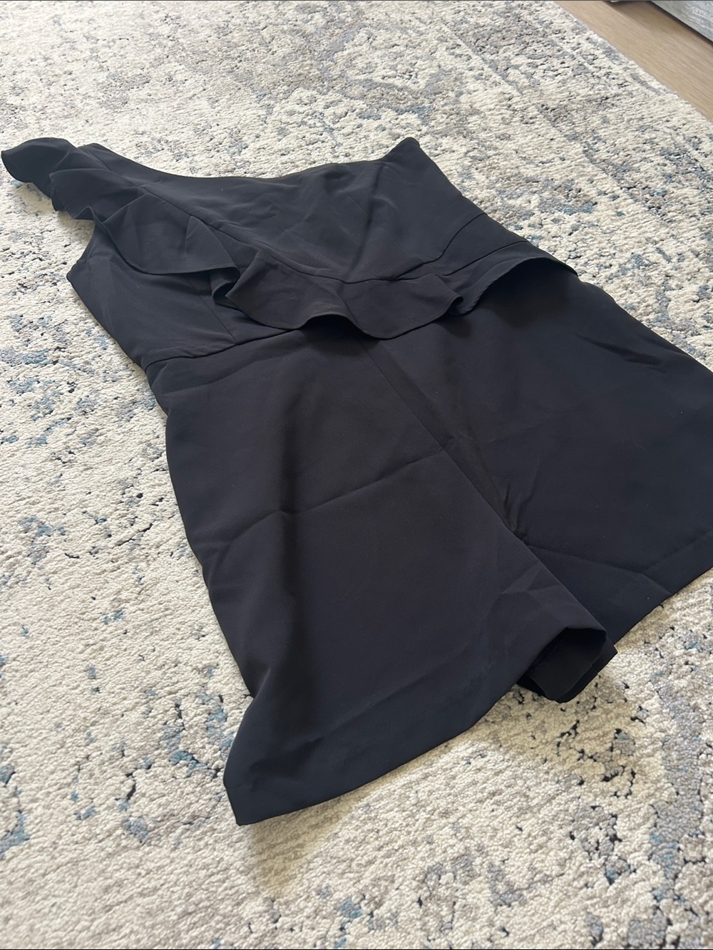 Cache Black One-Shoulder Ruffle Romper - Picture 4 of 4